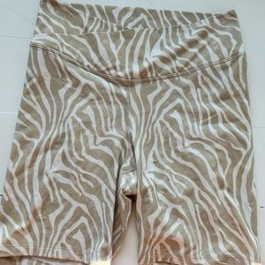 Old navy powerchill high waisted crossover